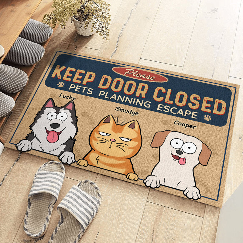 Keep Door Closed Cats Planning Escape Doormat - Dog & Cat Personalized Custom Decorative Mat - Gift For Pet Owners, Pet Lovers